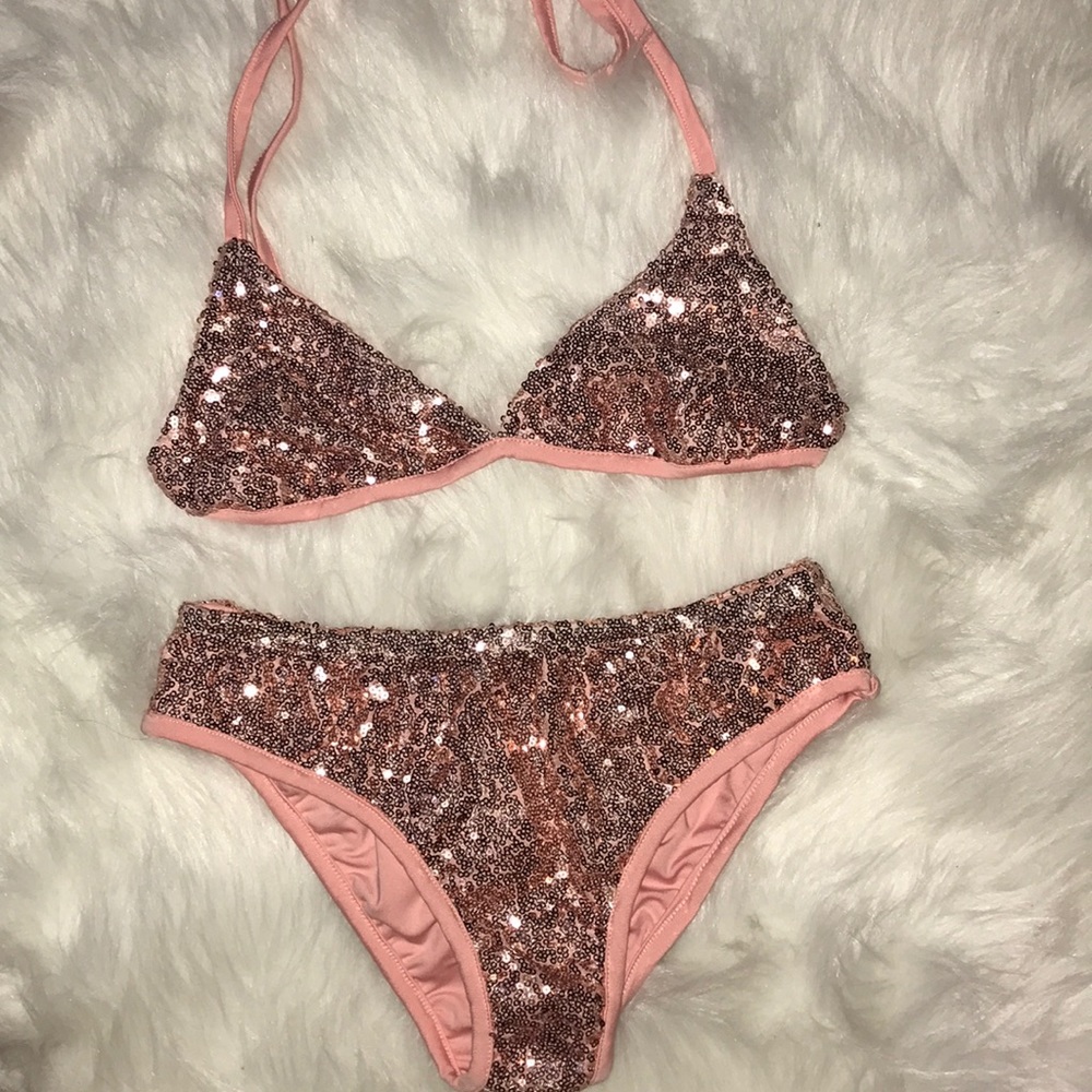 ❌SOLD❌ONE LEFT▪️"Champagne" Bikini bottoms - Picture 2 of 4